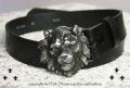G�rtel mit L�wenkopf-Buckle